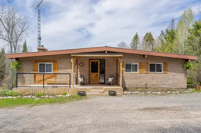 114 Robbs Rock Road, Burk's Falls, On P0a 1c0