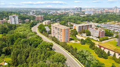 265 Westcourt Place Ph9, Waterloo, On N2l 6e4