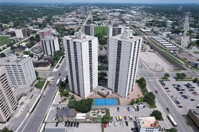 323 COLBORNE Street 1004, London East, ON N6B 3N8