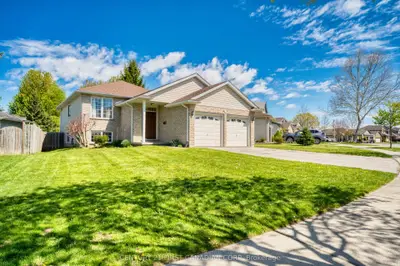1761 Devos Drive, London North, On N5x 4h9
