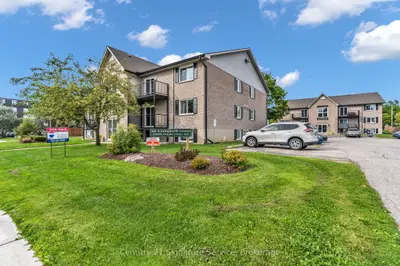 50 Campbell Court 202, Stratford, On N5a 7t6