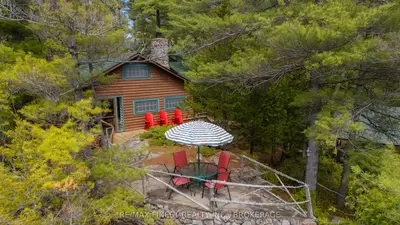 20800 Horseshoe Island, Frontenac, On K0h 1h0