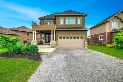 5784 Ironwood Street, Niagara Falls, On L2h 0g4