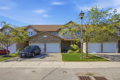 31 Schroder Crescent 5, Guelph, On N1e 7m6