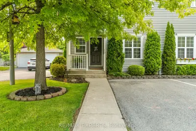 608 Simcoe Street 19, Niagara-on-the-lake, On L0s 1j0