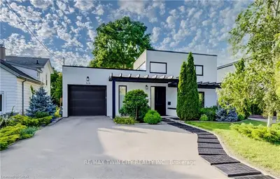 149 Woolwich Street, Waterloo, On N2k 1s5