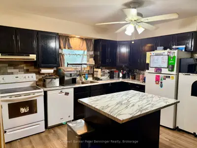 672 21st Avenue, Hanover, On N4n 3l2