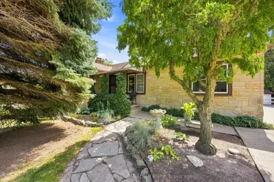 1027 London Road, Sarnia, On N7s 1n9