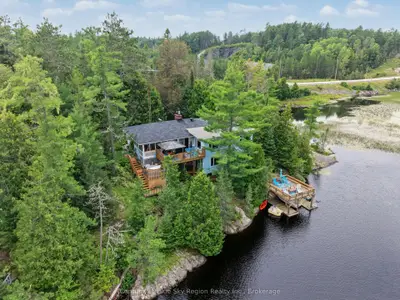 5065 Highway 11 N, Temagami, On P1b 8g3