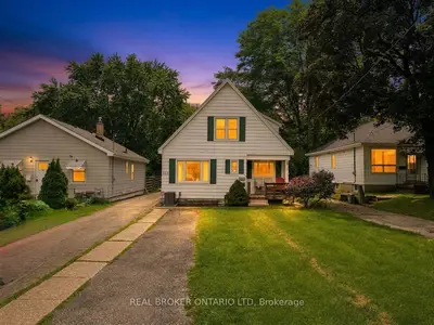 153 Hale Street, London East, On N5w 1e5