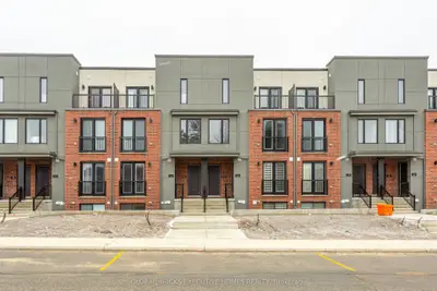 99 Rogers Street 13, Waterloo, On N2j 0g1