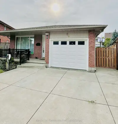 84 Juniper Drive, Hamilton, On L8e 4g6