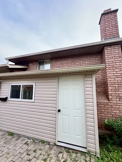 84 Juniper Drive, Hamilton, On L8e 4g6