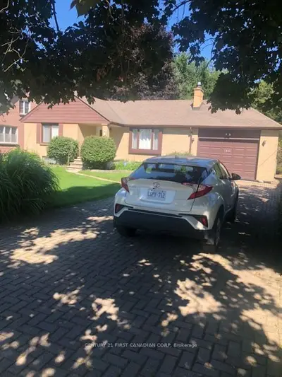 1806 Parkhurst Avenue, London East, On N5v 2c3