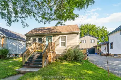 37 Maplecrest Avenue, St. Catharines, On L2t 1a7