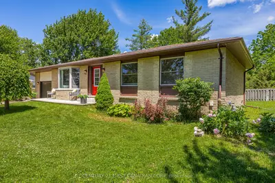 34314 Denfield Road, Lucan Biddulph, On N0m 2j0