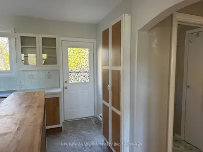 140 Maria Street, Peterborough, On K9h 1b9