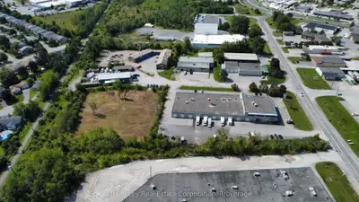 625 Queensway Court, Peterborough, On K9j 7v6