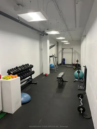 400 Cooper Street 3001, Ottawa Centre, On K2p 2h8
