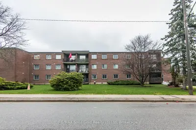 4 Avalon Place 308, Kitchener, On N2m 4n9