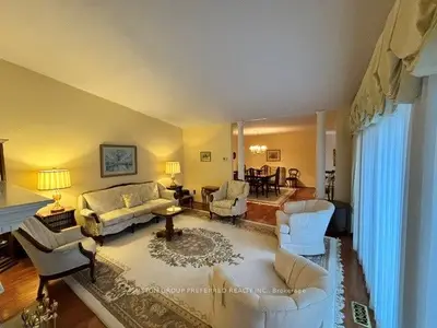 60 Fiddlers Green Road 40, London North, On N6h 4s7