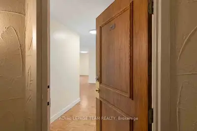 40 Arthur Street 901, West Centre Town, On K1r 7t5