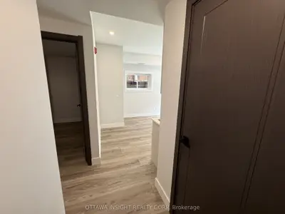 266 Carruthers Avenue 4, West Centre Town, On K1y 1n9