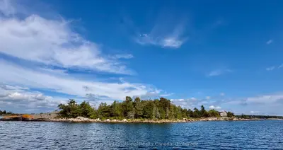 1 Island 352c, Carling, On P0g 1g0