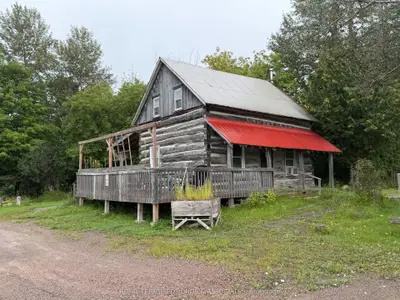 8744 Hwy 60 Highway, North Algona Wilberforce, On K0j 1t0