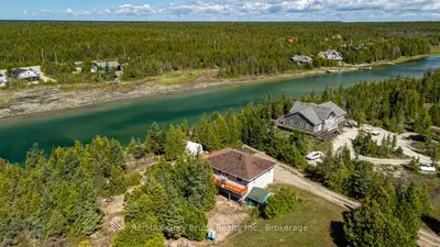 68 Bayshore Avenue S, Northern Bruce Peninsula, On N0h 2r0