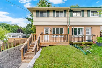 188 Edward Street, Cambridge, On N3c 1k5