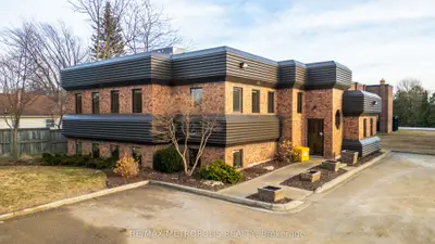 2695 Hamilton Road, Sarnia, On N0n 1c0