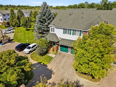 42 Green Valley Drive 65, Kitchener, On N2p 2j7