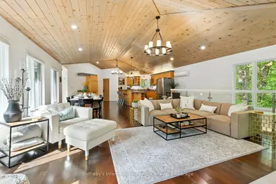 1060 North Kahshe Lake Road, Gravenhurst, On P0e 1g0