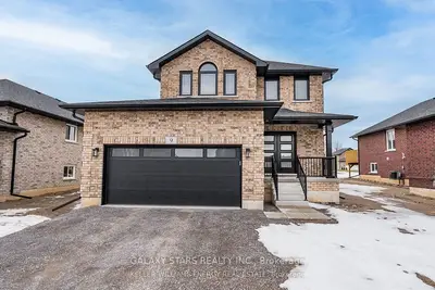 9 Bradley Lane E, Asphodel-norwood, On K0l 2v0