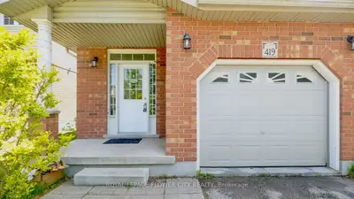 419 Tealby Crescent, Waterloo, On N2j 4y8