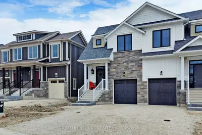 140 Courtland Street, Blue Mountains, On L9y 5l7