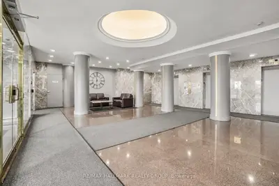 545 St Laurent Boulevard 805, Manor Park - Cardinal Glen And Area, On K1k 4h9