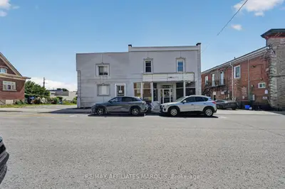 3 William Street E, Smiths Falls, On K7a 1c1