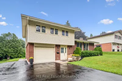 610 St David Street S, Centre Wellington, On N1m 2l9