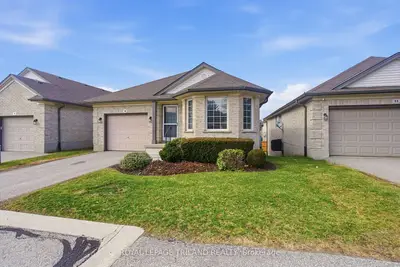 20 Windemere Place 10, St. Thomas, On N5r 6h6