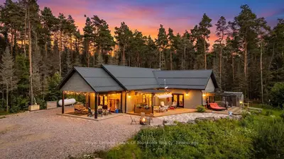 679 Boulder Road, Parry Sound Remote Area, On P0a 1x0