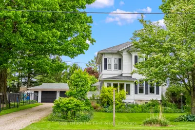 1047 Gibson Street, Howick, On N0g 2x0