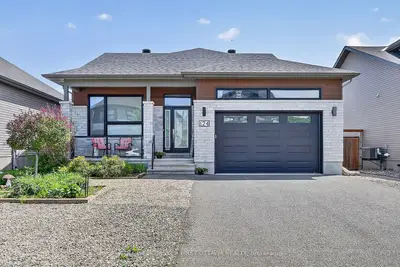 124 Lyon Street, Russell, On K0a 1w0