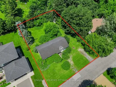 91 Palsen Street, Meadowlands - Crestview And Area, On K2g 2w6