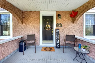 336 Queen Street, Loyalist, On K0h 1g0