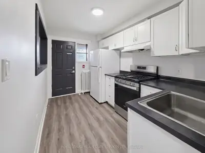 8 Ottawa Street N 6, Hamilton, On L8h 3y7