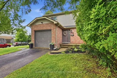 242 Martinet Avenue, London East, On N5v 4b2