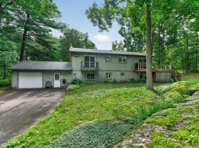 237 W Old River Road, Leeds And The Thousand Islands, On K0e 1r0