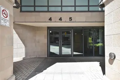 445 Laurier Avenue W 1101, Ottawa Centre, On K1r 0a2